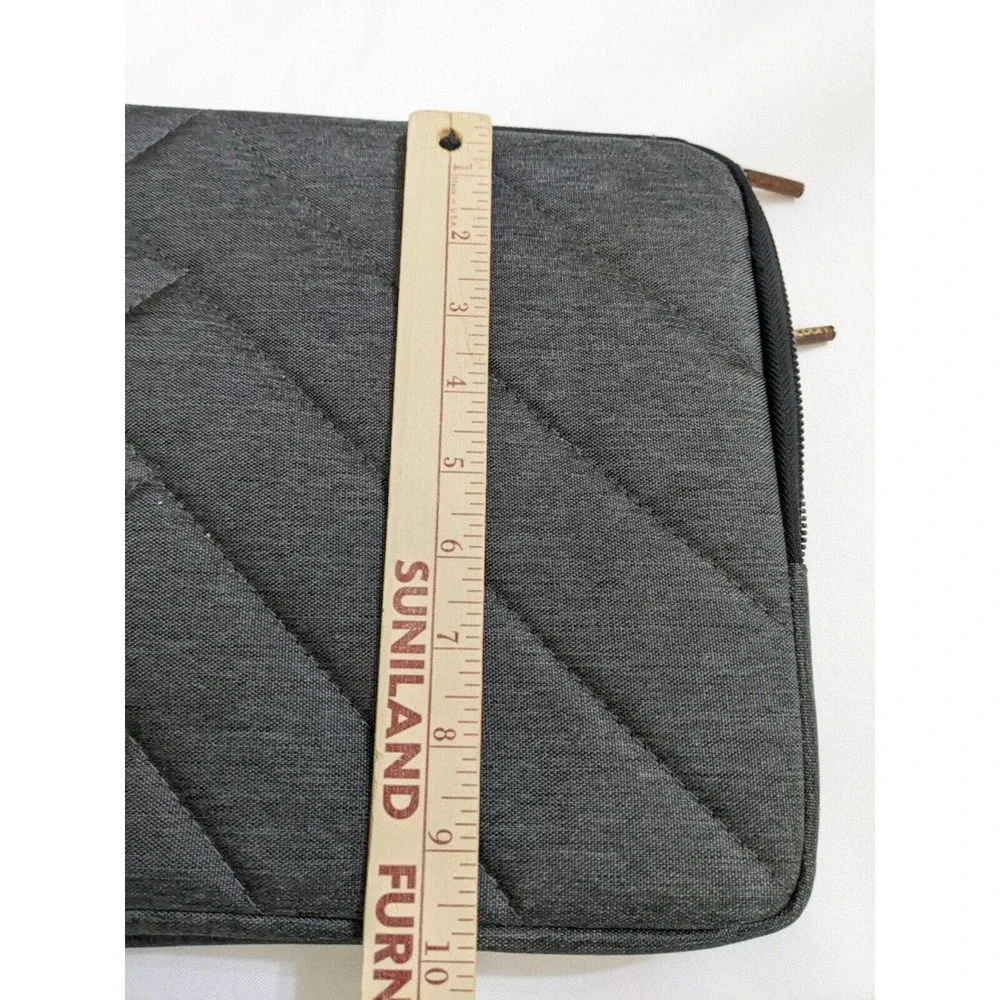 New Cocoon Bag Graphite 15” Sleeve Up To 15” MacBook Pro Graphite